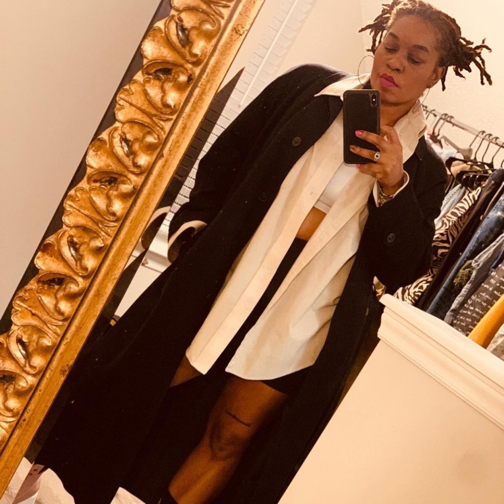 Black trench